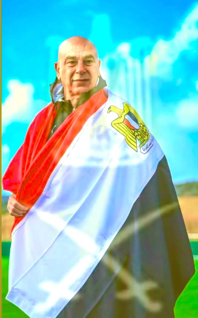 رساله لفخامه الرئيس السيسي  "منح حسام حسن رتبه اللواء الشرفيه
