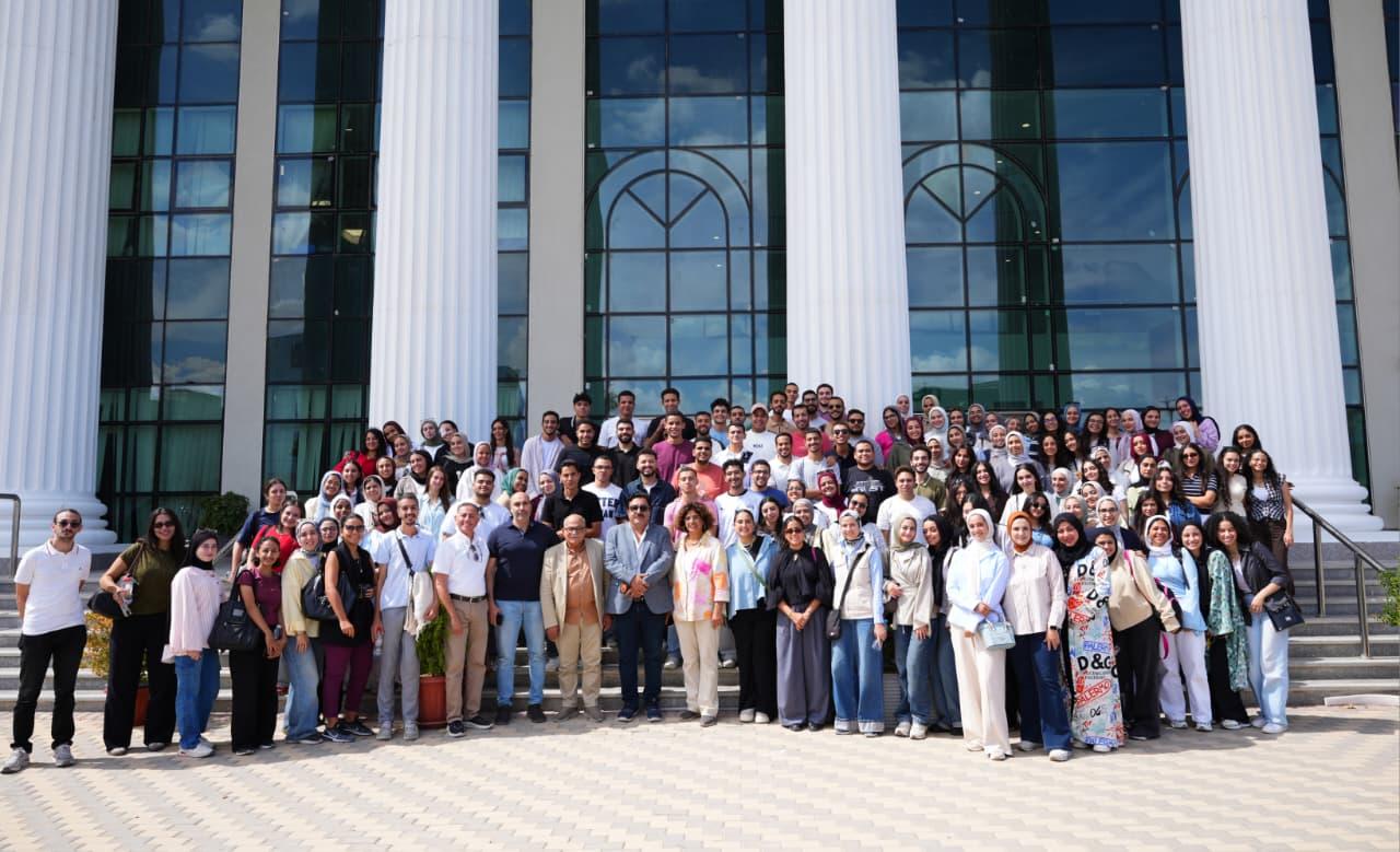 جهاز العلمين الجديدة يستقبل وفدًا من كلية الفنون الجميلة بجامعة الإسكندرية للتعرف على تجربة تخطيط المدن الساحلية الجديدة