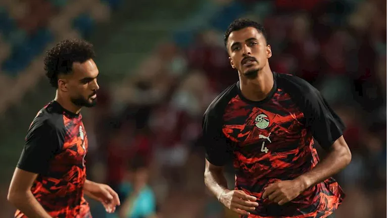 بالفيديو.. الجماهير المصرية تؤازر الفراعنة في مباراة جنوب أفريقيا الودية