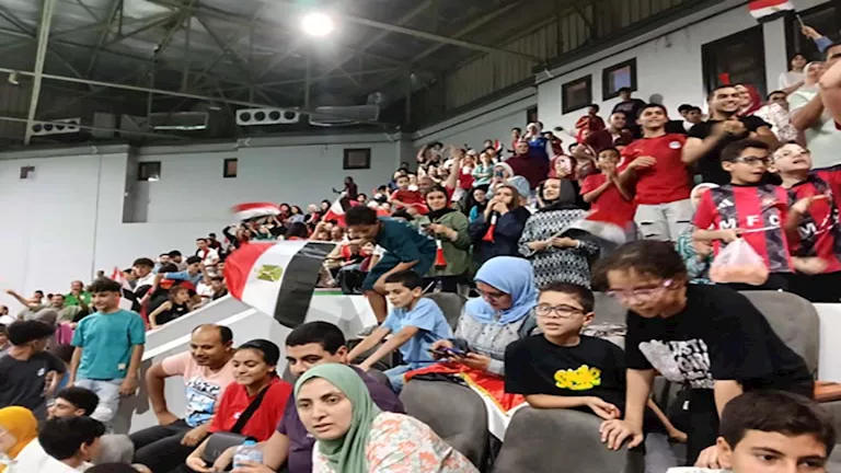 فرحة جماهير القليوبية بعد الهدف الثاني لمنتخب مصر في شباك الأرجنتين -صور
