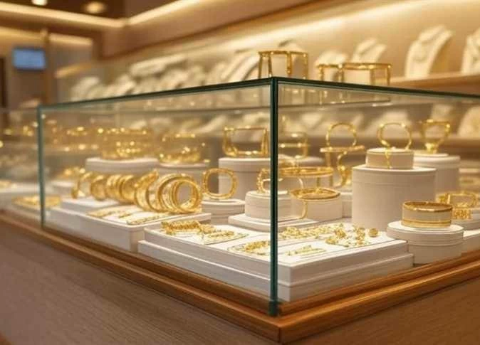 سعر الذهب اليوم الجمعة 28 أغسطس 2026 بعد تراجعه عالميا.. عيار 21 الآن بالمصنعية