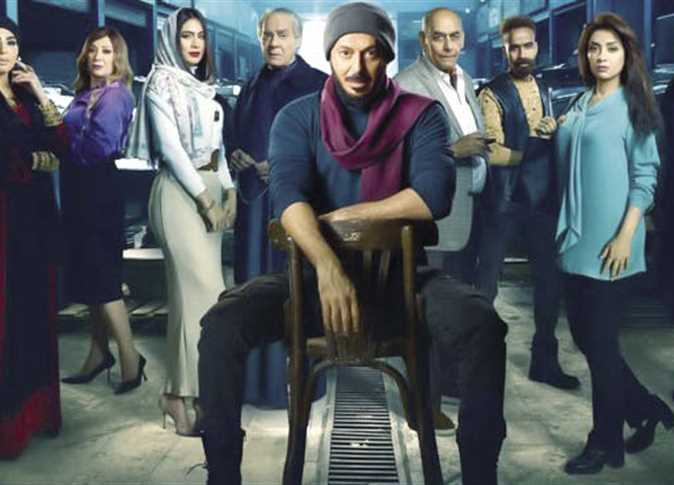 مصطفى شعبان يرد على تشبيه مسلسل «المعلم» بفيلم «شادر السمك»