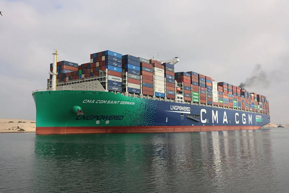 قناة السويس تشهد عبور سفينة الحاويات العملاقة «CMA CGM SAINT GERMAIN» لأول مرة