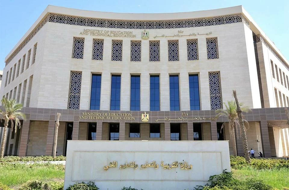 مواصفات امتحان اللغة العربية للشهادة الإعدادية 2027.. 40 سؤالًا وتفاصيل توزيع الدرجات