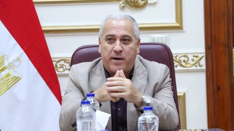 وفاة شقيقة عبدالصادق الشوربجي رئيس الوطنية للصحافة.. و"المفتي" ينعاها في بيان رسمي