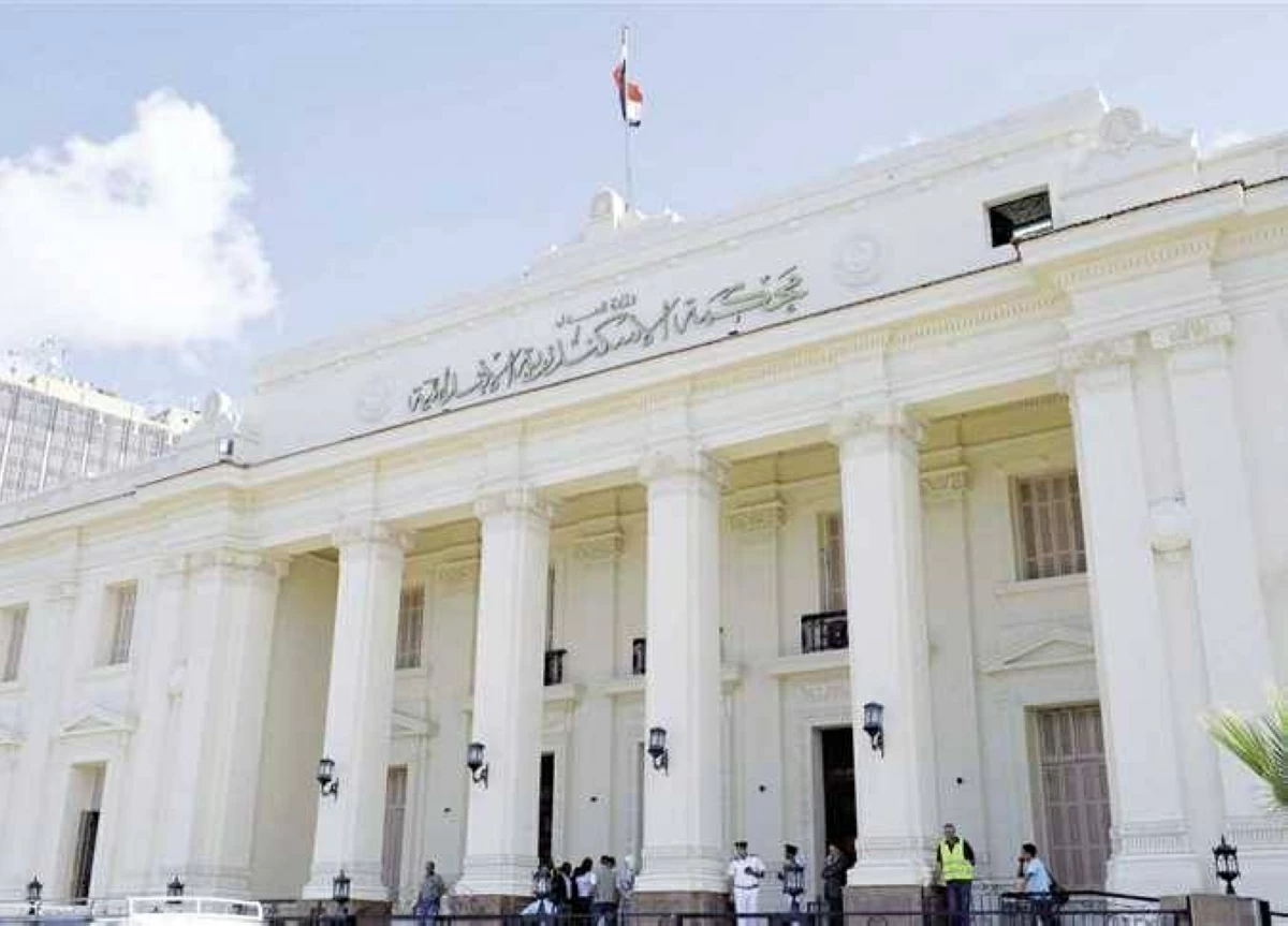 إحالة ربة منزل وسائق للجنايات بتهمة قتل طفل حديث الولادة بالإسكندرية