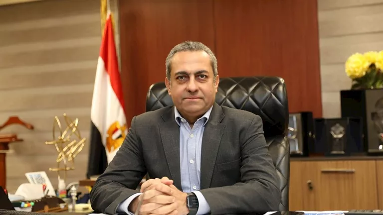 "يارب نكسب".. أول تعليق من رئيس شركة العاصمة الإدارية على مباراة مصر ونيوزيلندا - صور