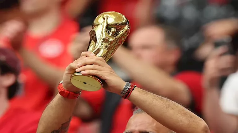 أول بطاقة صعود للعرب.. مباريات اليوم في كأس العالم والقنوات الناقلة