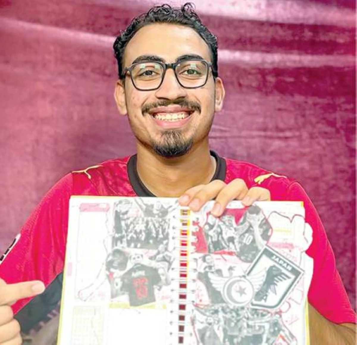 «معتز» يحول لحظات مونديال ٢٠٢٦ إلى أعمال بـ «الكولاج»