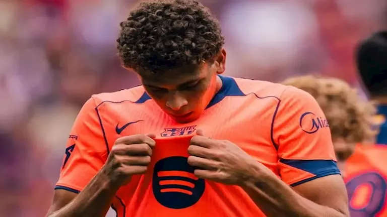 مدرب منتخب مصر: عقلية حمزة عبد الكريم ستقوده لتشكيل برشلونة الأساسي في الليجا