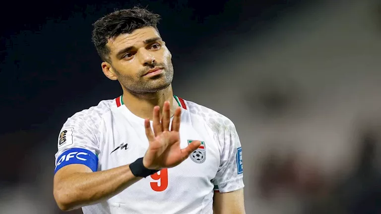 لاعب إيران يشن هجوما على فيفا: "كأس عالم كارثي وكانوا يريدون خروجنا"