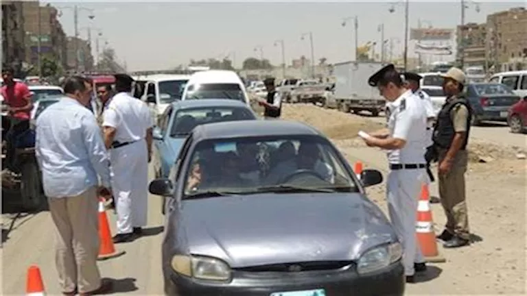 الداخلية: 110 آلاف مخالفة مرورية و7 أطنان دقيق و4 ملايين جنيه حصيلة الحملات