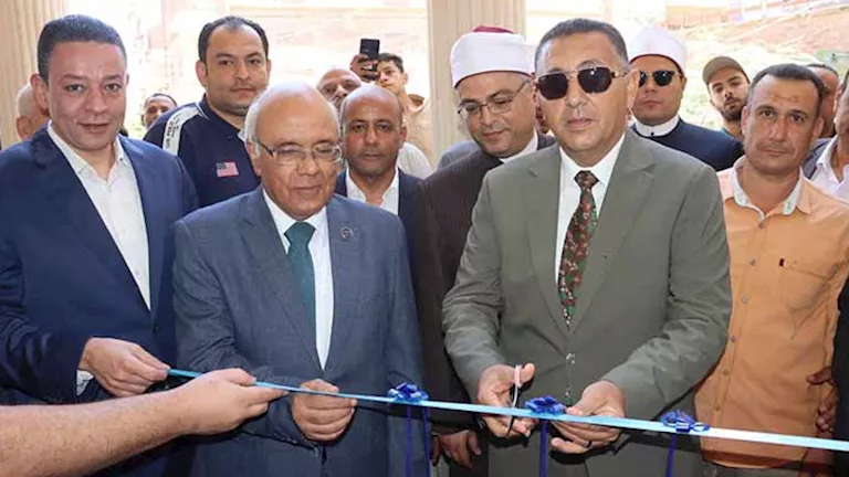 محافظ القليوبية يفتتح مسجد ياسين الجبل بقرية ميت كنانة -صور