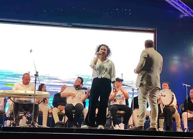 «أغاني ومواهب».. مطروح تحتفي بالزمن الجميل في مهرجان «صيف بلدنا»