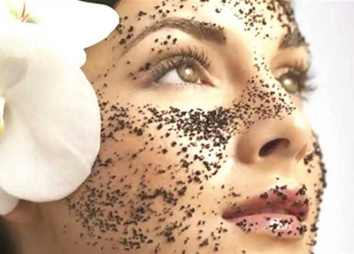 «بدون تكلفة».. ماسكات القهوة لنضارة البشرة وإخفاء علامات الإرهاق