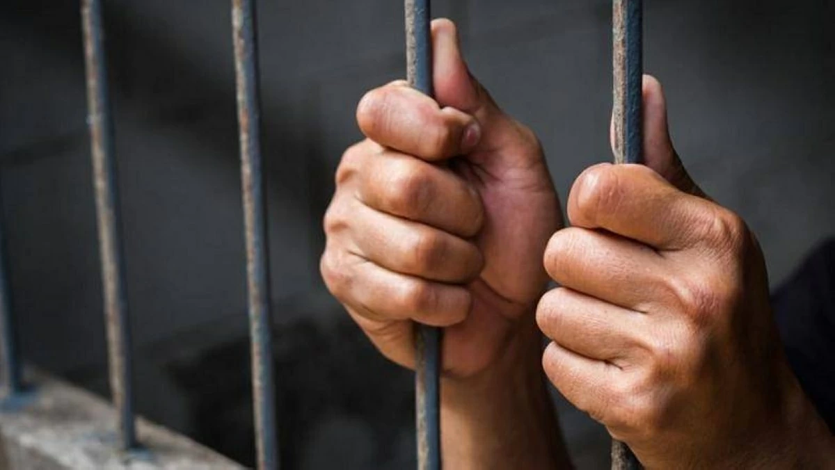 ضبط قائد سيارة استعرض بقيادته في شوارع شمال سيناء سعيًا وراء المشاهدات