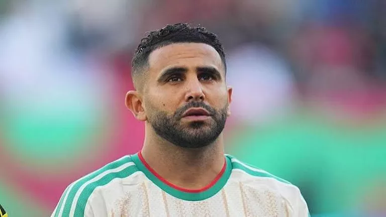 رسميًا.. رياض محرز يعلن اعتزاله دوليًا بعد خروج الجزائر من كأس العالم
