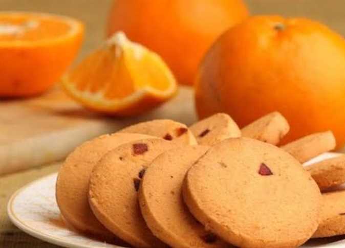 طريقة عمل البسكويت بالبرتقال (الخطوات والمقادير)