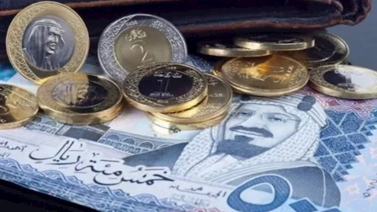 سعر الريال السعودي يرتفع مقابل الجنيه في 5 بنوك اليوم الأحد