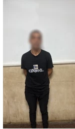 ضبط عامل بكافتيريا تعدى على مسن وزوجته ونجله بسلاح أبيض في رأس البر